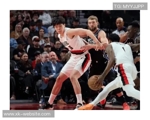 开拓者对阵魔术半场结束杨瀚森连续第五场未能登场 开拓者对阵魔术半场结束杨瀚森连续第五场未能登场