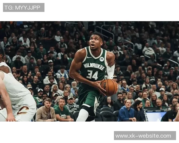 字母哥坦言专注雄鹿追求胜利未来或有不同选择